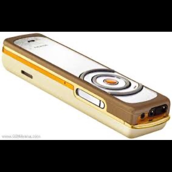 Nokia 7380 Most sexiest & smallest phone - very rare and collective! Lipstick 📱 - Picture 4 of 4